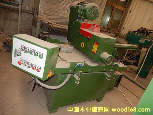 椅面挖取機(jī) 椅面挖取機(jī)