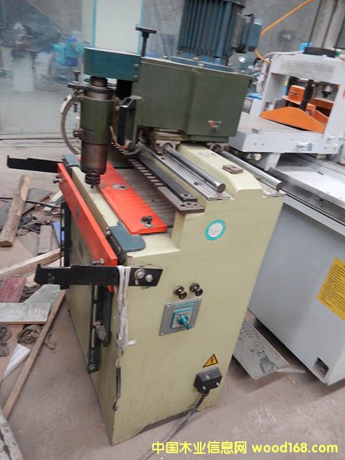 �R����β龙C(j��)