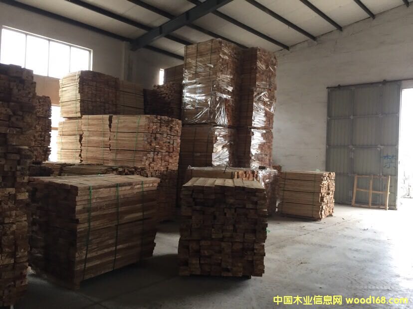 ���zľ�N��