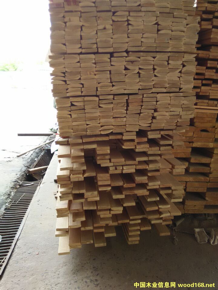 ���~�ɰ��