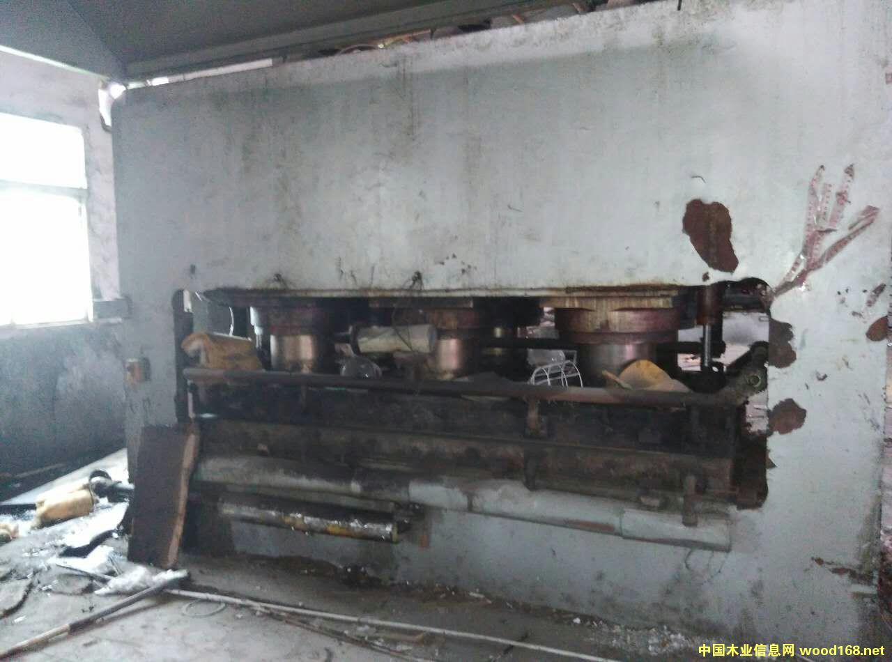 1600���N�扺�C