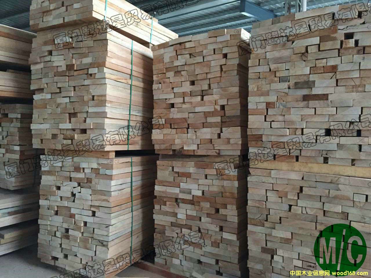 �R���׺�ɰ�