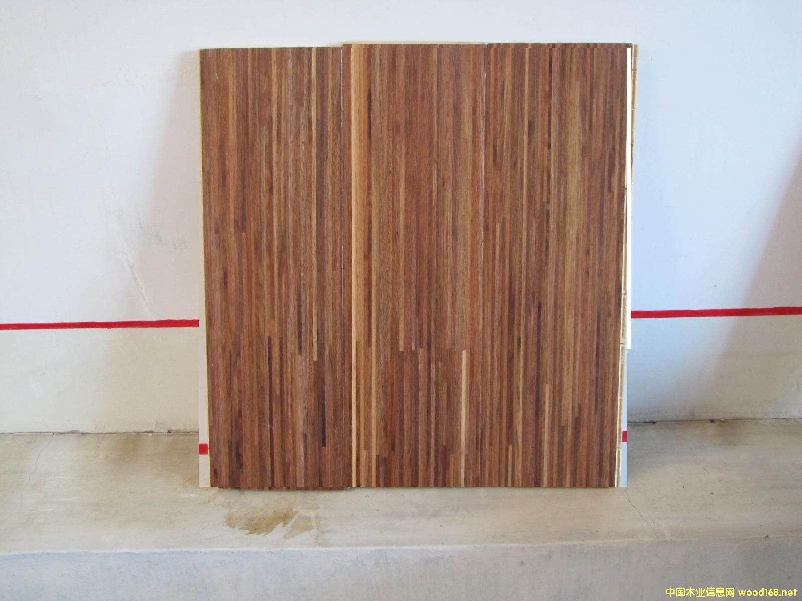 ��ƴ�ں������ӌ�ľ�ͺϵذ�