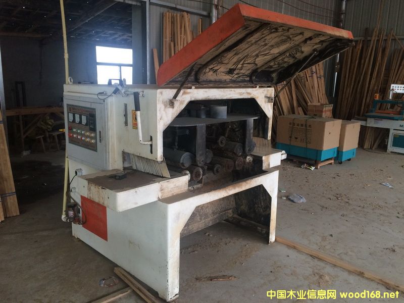 �c���鿴��ľ��Ƭ䏷Ŵ�DƬ