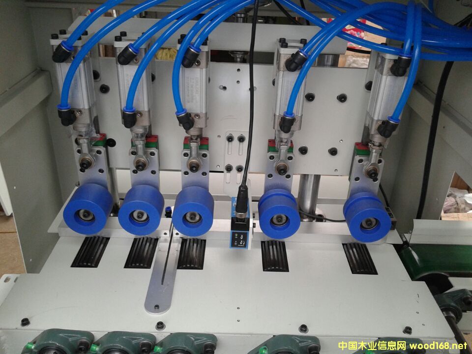 ��(y��u)�x�/ľ���xɫ�C(j��)