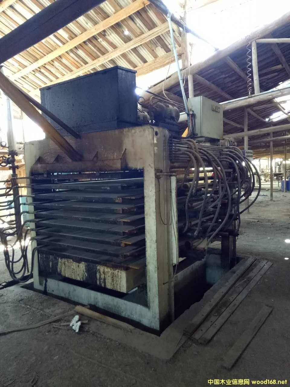 聯(lián)翔八層指接板熱壓機 聯(lián)翔八層指接板熱壓機