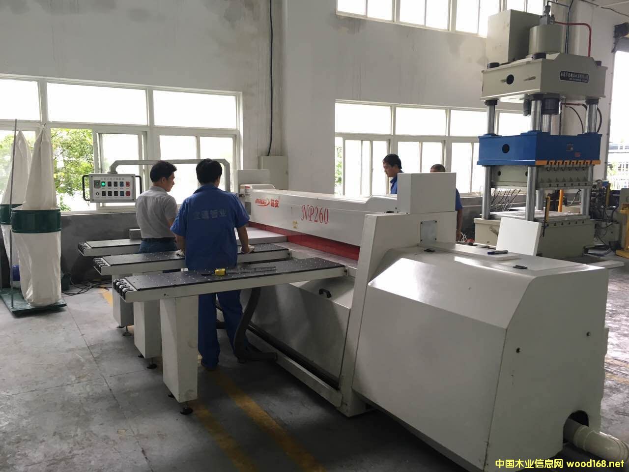 ����(f��)�ð�䏵�Ԕ��(x��)��B