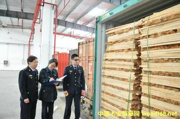 �M�ݸی��F(xi��n)�M��ľ�Ķ�ڰ�ֱͨ