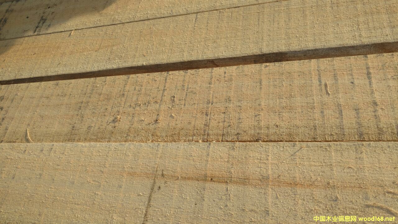 ����õ����ľ AD ��Ԕ��(x��)��B