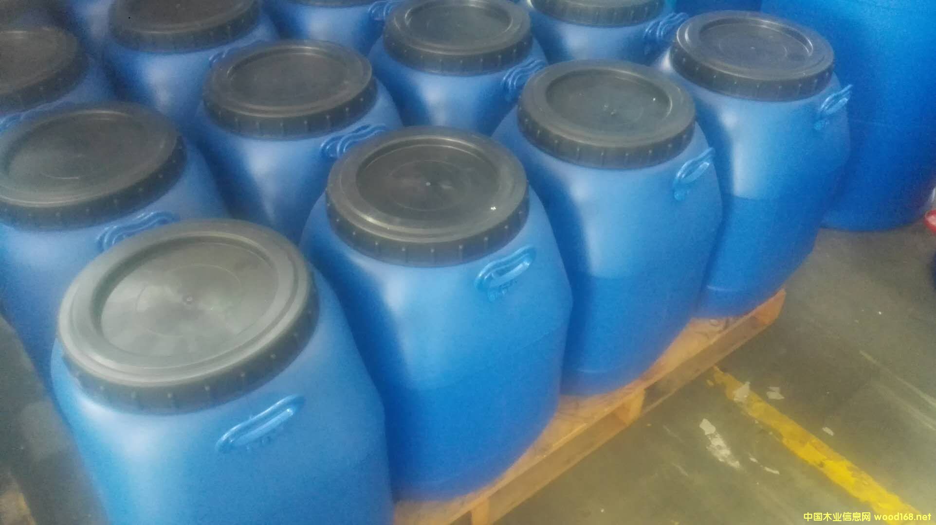 ˮ�Ծ۰���ճ�τ�PUDԭҺ��Ԕ����B