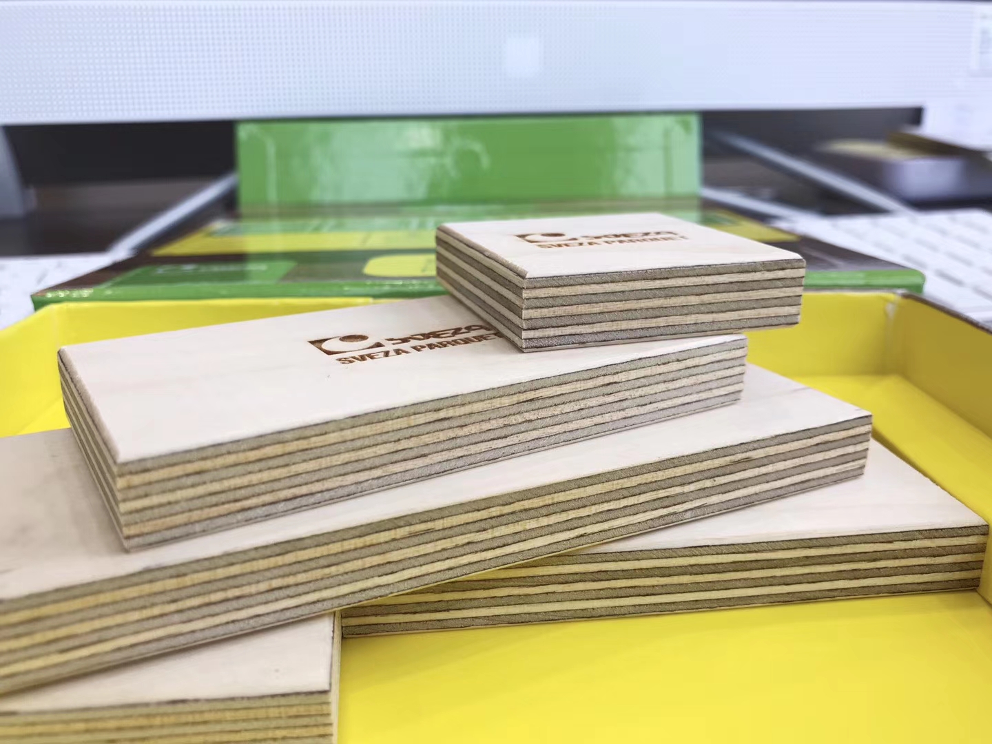 ���_˹��ľ�����z�ϰ�