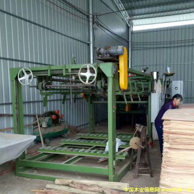 4*8��ȫ�Ԅ�(d��ng)�а�ƴ��C(j��)