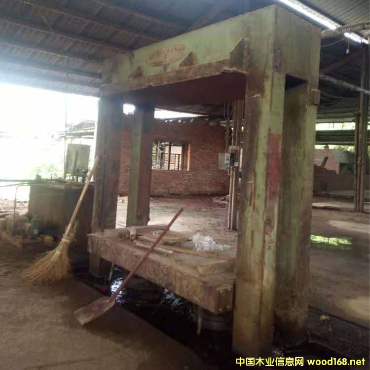 福建三六尺熱壓機改裝的冷壓機轉(zhuǎn)讓 福建三六尺熱壓機改裝的冷壓機轉(zhuǎn)讓