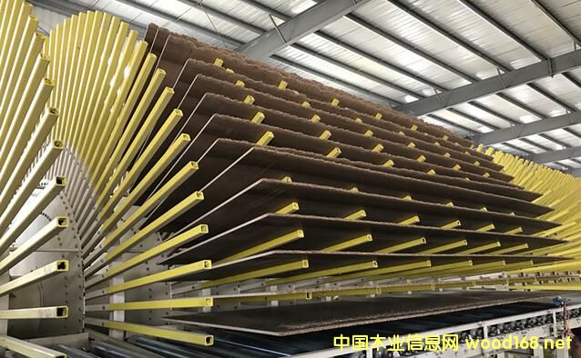 �����M(j��n)�ľ��|(zh��)�ٻ����B�m(x��)���C(j��)���a(ch��n)���͹�ˇ���g(sh��)