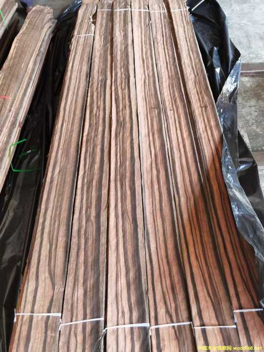 [��] ��̴ľƤ�����؛