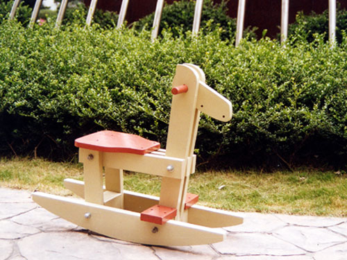 ľ�R WOODEN HOUSE��Ԕ����B